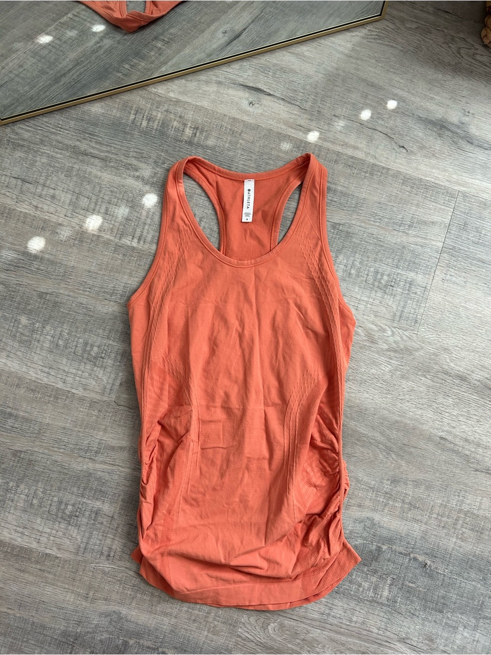 Athleta Speedlight Seamless Racerback Tank Top Ruched Coral Orange Small